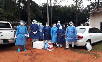 Personal de Salud se encargó de realizar el bloqueo para evitar que haya más contagios en los distritos.