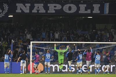 El Nápoles goleó en la Champions League