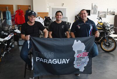 Valdor Warkentin (i), Alexandro Volpe (c) y Víctor Melgarejo son los representantes paraguayos en la competencia.