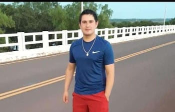 Según datos el hecho sucedió minutos después que el joven haya salido de su trabajo.