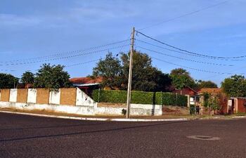 Ocupantes de las viviendas de la EBY piden ya ser propietarios del inmueble.