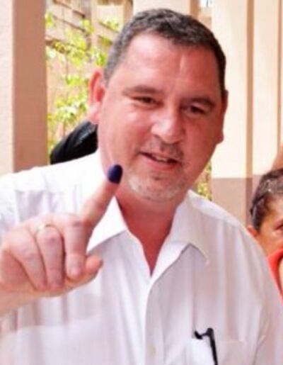 Javier Zacarías Irún (ANR, cartista) imputado por desvío de dinero; se pide su expulsión del Congreso por tráfico de influencia.