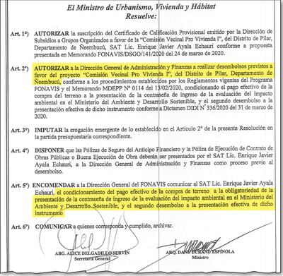 Facsímil del documento firmado por Dany Durand donde se compromete el pago de tierras y sin  informe del impacto ambiental.