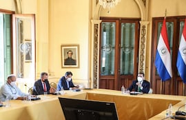El Equipo Económico Nacional se reunió hoy en Palacio de López para analizar las medidas para mitigar los efectos de la sequía que afecta al sector productivo.
