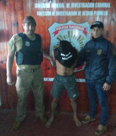 El exconvicto Encher Samuel Ledezma Pintos (c) quedó a cargo del Ministerio Público.