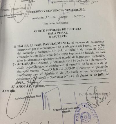 Resolución de la Corte mediante la cual ahora los magistrados podrán seguir acogiéndose a una vieja ley para jubilarse recibiendo el 94% de sus aportes.