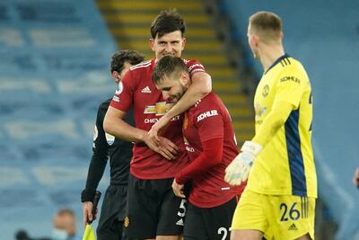 Manchester United le ganó el derbi al City en la Premier League
