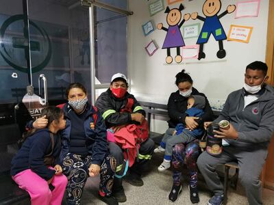 Aumentan cuadros respiratorios en el hospital de Villa Elisa. solo ayer lunes fueron atendidos un total de 300 niños en urgencias.
