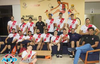 Plantel del Mariscal Estigarribia, benjamín participante de la Liga Nacional de Básquetbol.