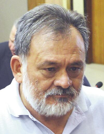 Senador Sixto Pereira (Frente Guasu), presidente de la comisión de Reforma Agraria, acusado de uso indebido de influencias.