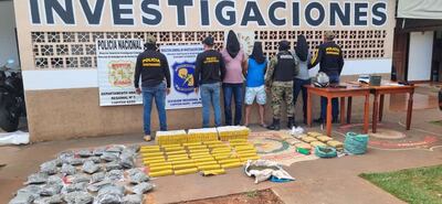 Supuesto sicarios detenidos en Capitán Bado.