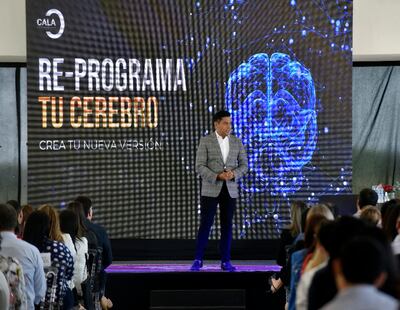 Ismael Cala es un estratega de vida y desarrollo humano, autor de best seller y conferencista internacional.