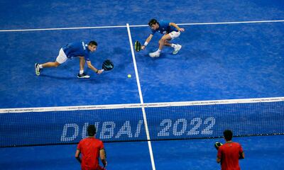 Los argentinos Martin Di Nenno (i) y Franco Stupaczuk.