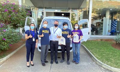 Hyundai Motor Company donó un vehículo a la fundación Arriba Paraguay.