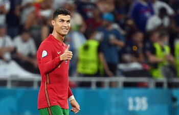 Cristiano Ronaldo, 36 años, acumula 783 goles en su carrera, con varios récords