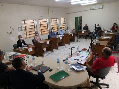 En sesión ordinaria los concejales aprobaron a rendición de cuentas de la intendente María Victoria Salinas del periodo 2020. / Foto archivo