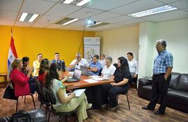 Imagen de archivo de la Mesa de Trabajo de Padres (MTP), compartida por el Ministerio de Educación en sus redes sociales.