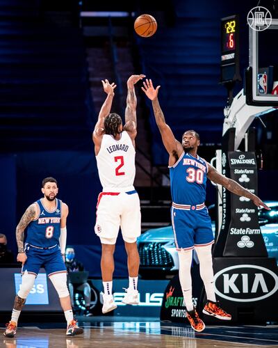 Leonard tuvo 28 puntos como mejor encestador de los Clippers.