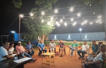 Dirigentes de los 12 Clubes desfiliados de la liga carapegüeña de Fútbol organizan ahora torneo amistoso