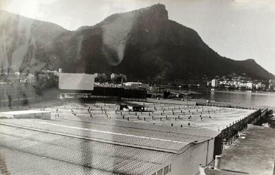 Así lucía el Cine Lagoa Drive-In, el último autocine que funcionó en Río de Janeiro.