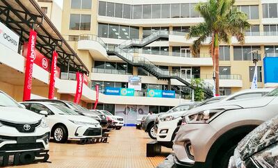 Los beneficios  incluyen gastos administrativos,  seguro de vida y  están exentos de IVA.