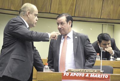 Miguel Cuevas (d.), luego de estar varios meses con prisión preventiva, reasumió su banca en Diputados.