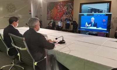 El canciller Federico González y el presidente Mario Abdo Benítez, participando de la Cumbre de Presidentes de PROSUR.