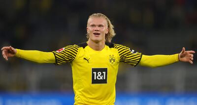 Erling Haaland le dio la victoria al Borussia Dortmund.