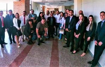 Miembros del gremio de la Orden de Abogados del Noveno Departamento de Paraguarí.