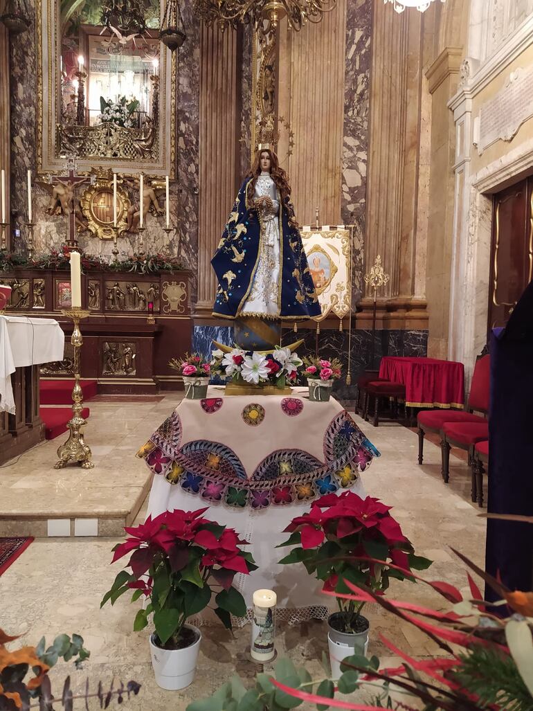 Virgen de Caacupé en Barcelona.