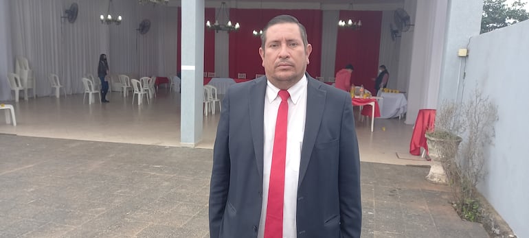 Abg. Enrique Villagra, uno de los precandidatos a la concejalía por Honor Colorado.