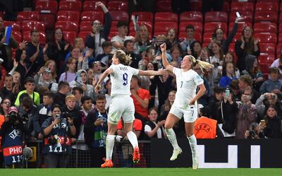 Inglaterra debutó con una victoria en el Euro femenina