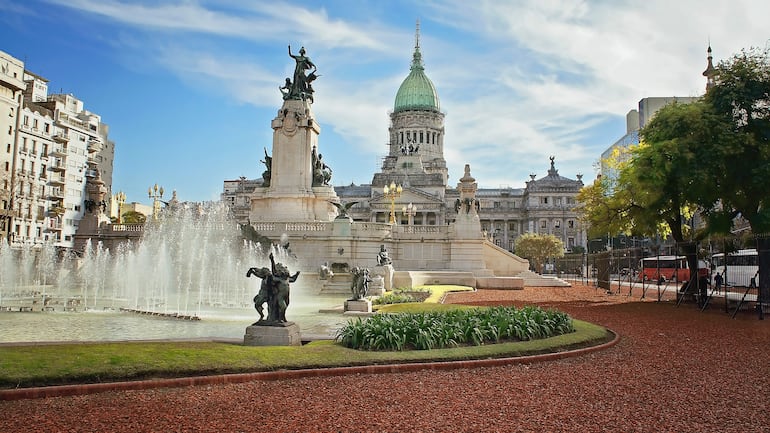 Fuente de la Plaza del Congreso.