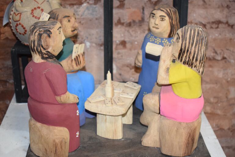 Turismo interno: feria artesanal y últimos días de la “Expo Frutilla 2022” en Areguá.