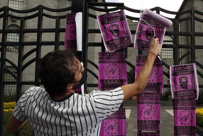 Las autoridades sanitarias de Bolivia reportaron este miércoles dos nuevos contagios de la viruela del mono en la región oriental de Santa Cruz.