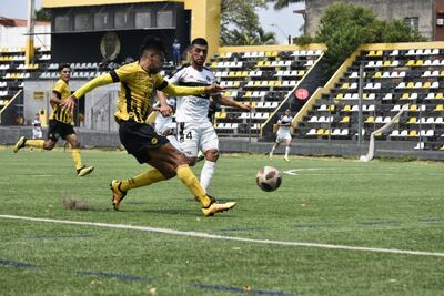 Deportivo Recoleta y Olimpia de Itá cerraron su participación en el año con un empate.