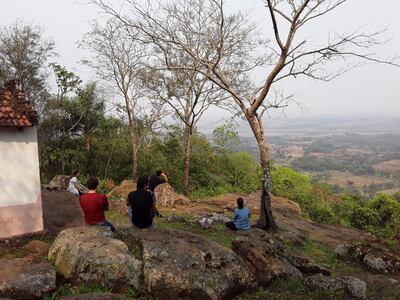 La vista en la cima del Kurusu Cerro es un relax para el alma luego del esfuerzo de 3 kilómetros de sendero.