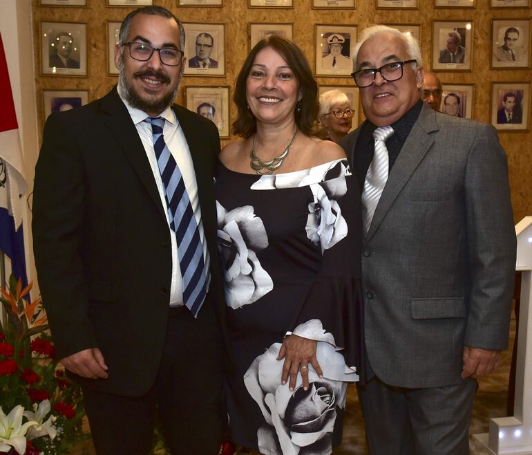 Christian Rappenecker, Hilda Fernández y Enrique Rappenecker.