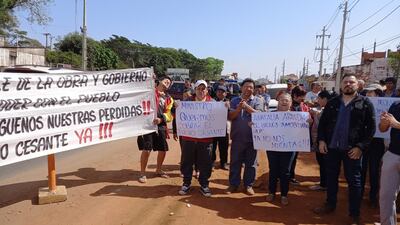 Frentistas de la zona de Tres Bocas se manifiestan una vez más por el cobro de la indemnización por el lucro cesante.
