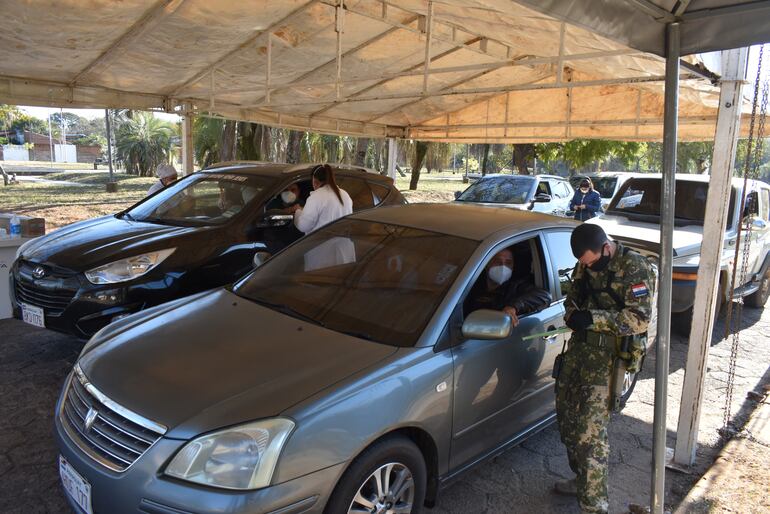 Vacunatorio autovac de Ayolas