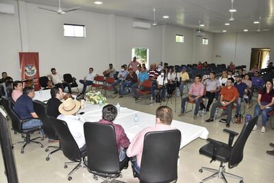 Reunión de autoridades departamental y distritales