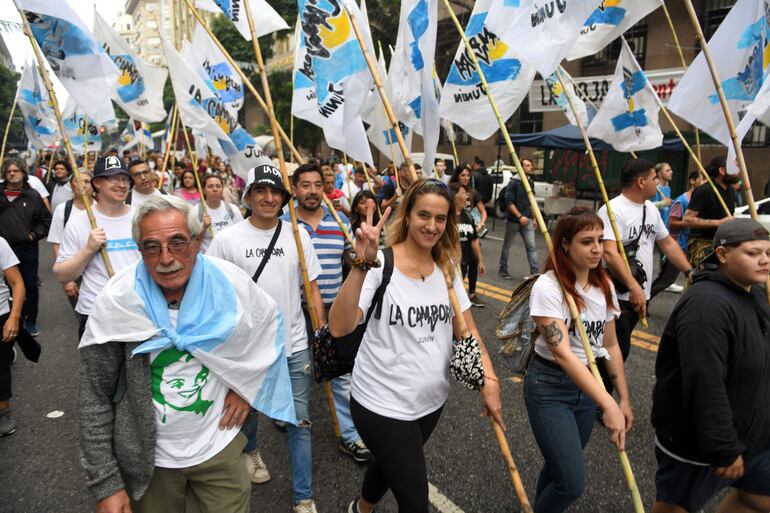 Simpatizantes de la vicepresidenta de Argentina, Cristina Fernández. 