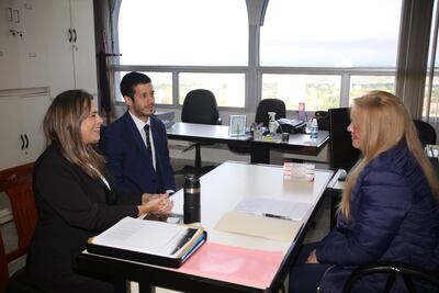 La diputada Kattya González urgió a la Corte resolver sobre el amparo que presentaron para que Itaipú entregue información pública.