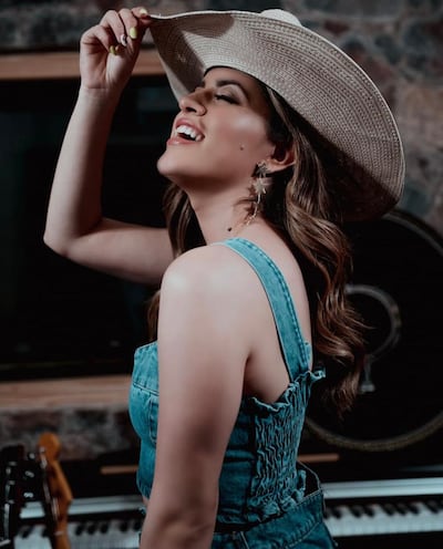 La cantante Mily Brítez ya está en México, donde se quedará unos tres meses.