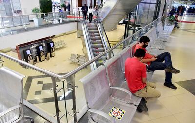 El aeropuerto se reabrió el martes, pero la frecuencia de los viajes registra una caída del 70%, de acuerdo a la planificación que están realizando las aerolíneas.