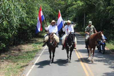 Recuerdan la batalla de Pikysyry con cabalgata