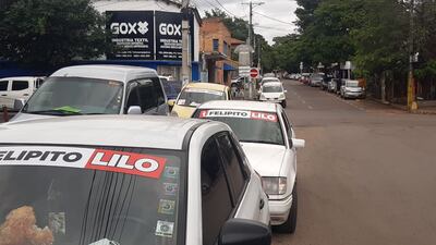 Propaganda electoral extemporánea en San Lorenzo. (Foto: José Melgarejo, ABC TV)).