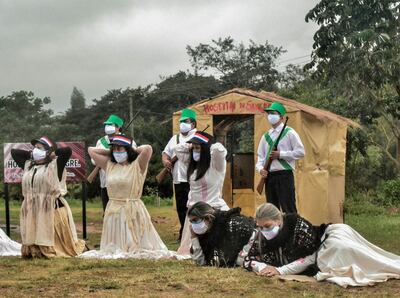 Además cientos de niños, varias mujeres fueron víctimas de la cruenta batalla.