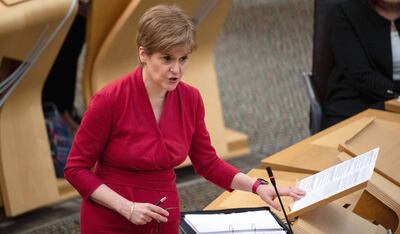 Nicola Sturgeon, primera ministra de Escocia y lideresa del partido nacionalista escocés, que plantea la independencia de esa región de Gran Bretaña.