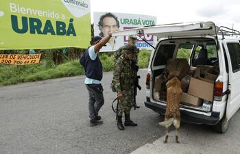 Ejercito colombiano en alerta ante posible "paro armado" tras la extradición de "Otoniel".